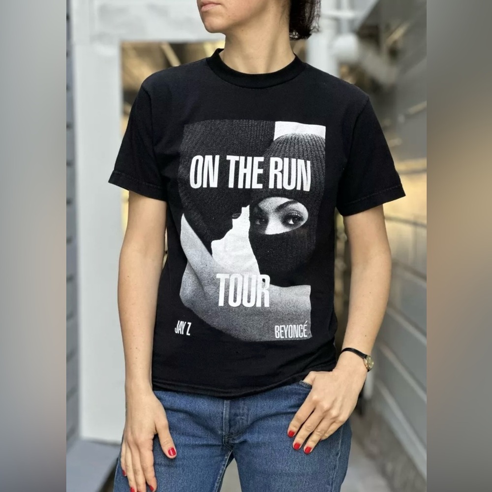 On The Run Tour Jay Z Beyonce T-Shirt Black 2014 Concert Hip Hop Music